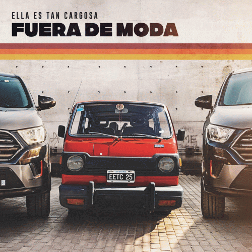 Ella Es Tan Cargosa : Fuera de Moda Ella Es Tan Cargosa : Fuera de Moda